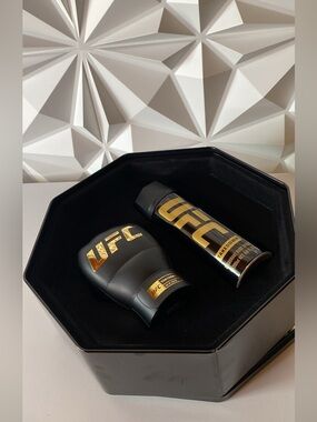 UFC Takedown - Cologne for Men and
Body Spray Set -
